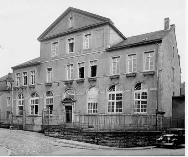 Ecole montagne de l' 02 ancien lycee de jeunes filles