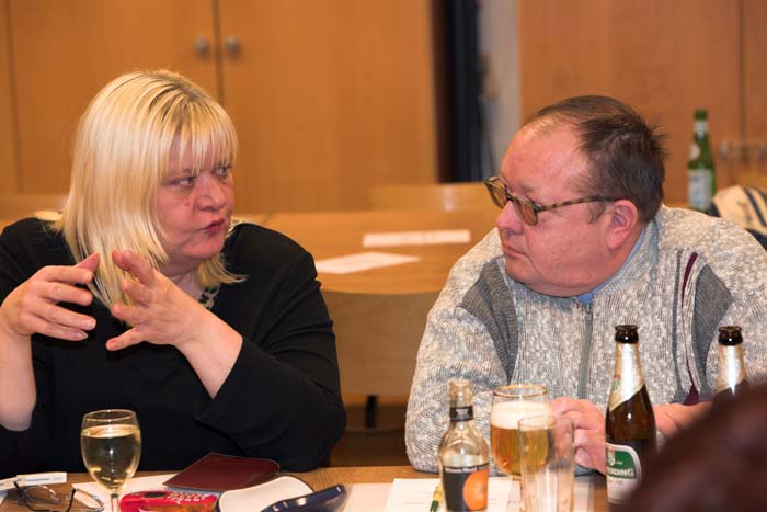 intereslallange200603028