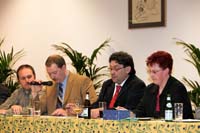 intereslallange200603002