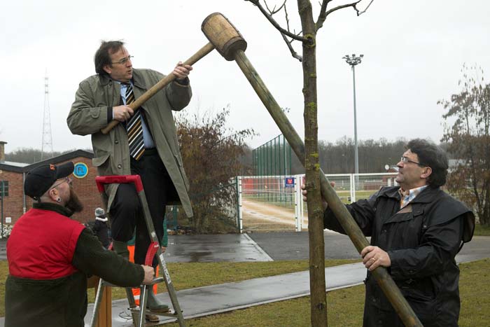 zwally_hinterscheid200603027