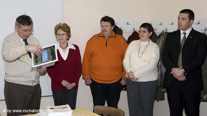 20080122brochureneiduerf011