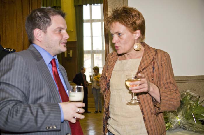 neiduerfseanceacad200704047