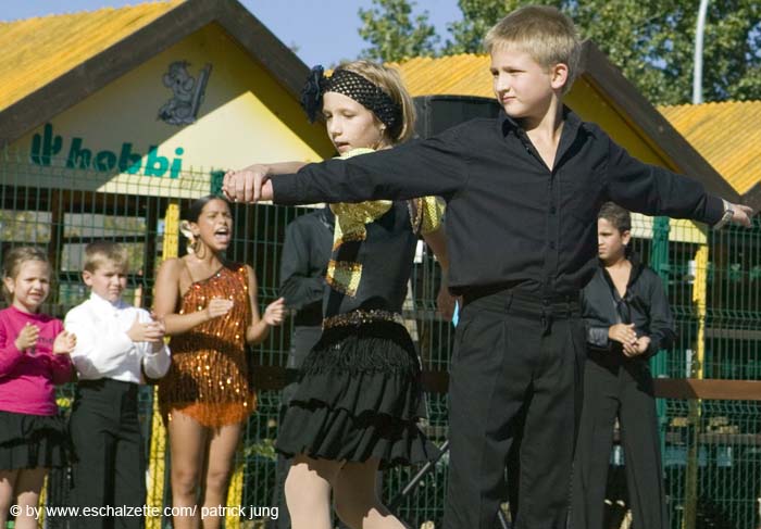 poarfestlallange200509006