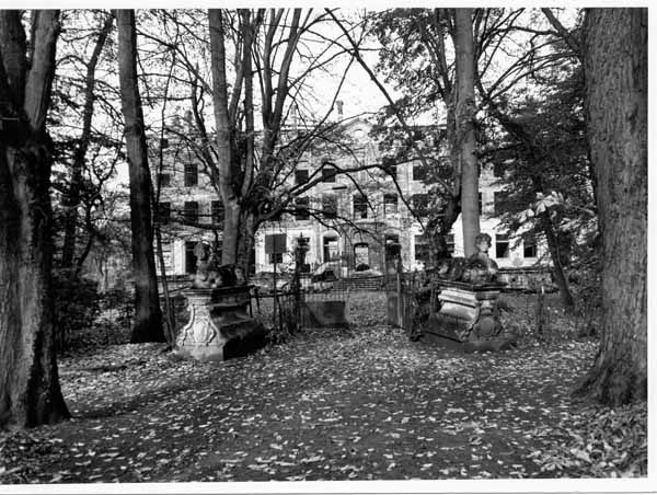 Bervart 1953 avant demolition 03