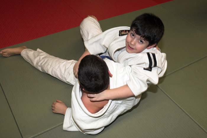 artsmartiaux200601001b