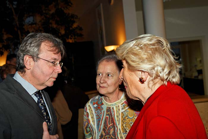 aufildutemps200602042