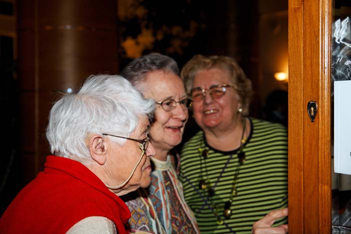 aufildutemps200602049