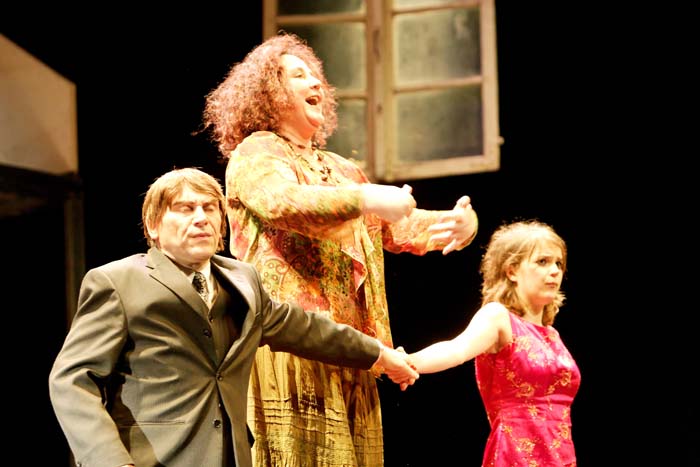 black_comedy200603003