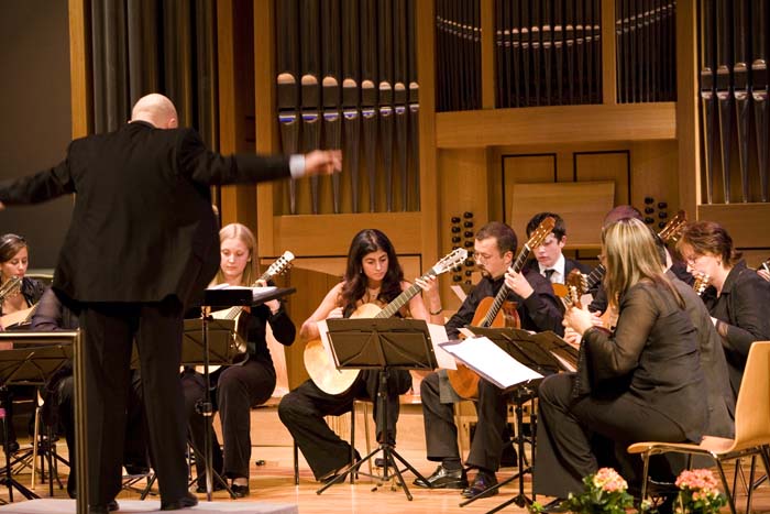 ensebleaplectre20061007004