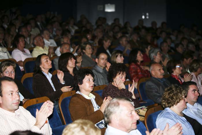 eschophonnert200609036