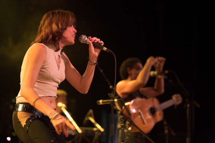 fiestacubana200606048