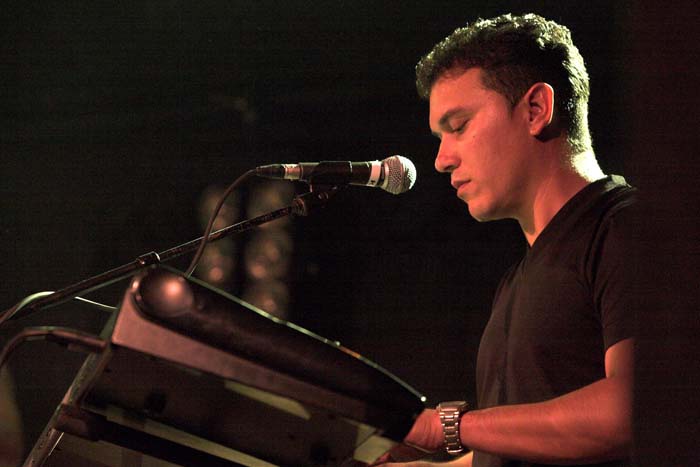 fiestacubana200606052