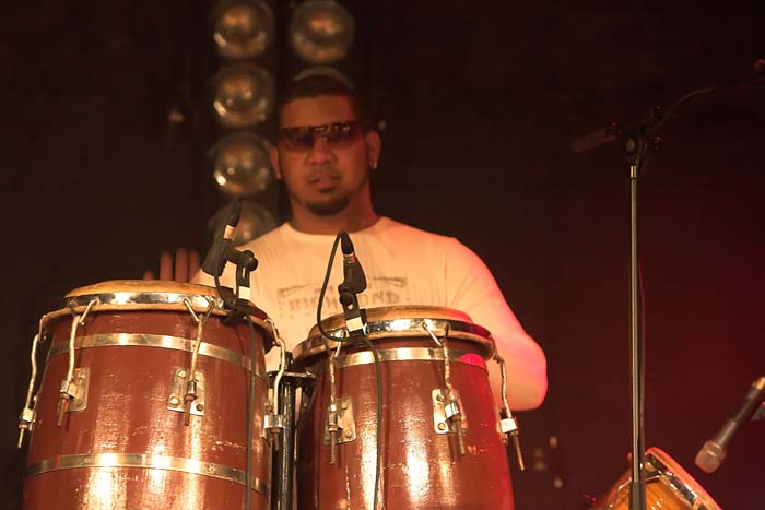 fiestacubana200606065