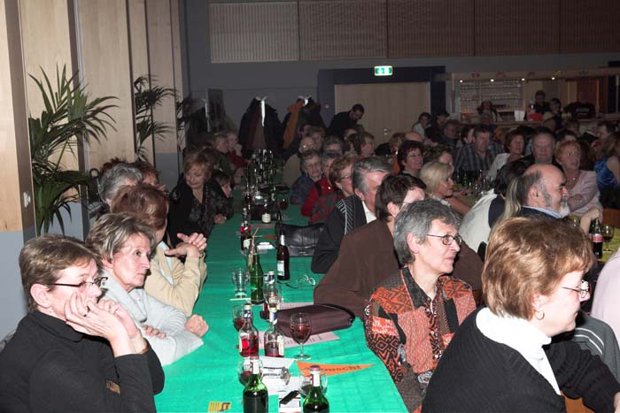 fues_revue2006030017