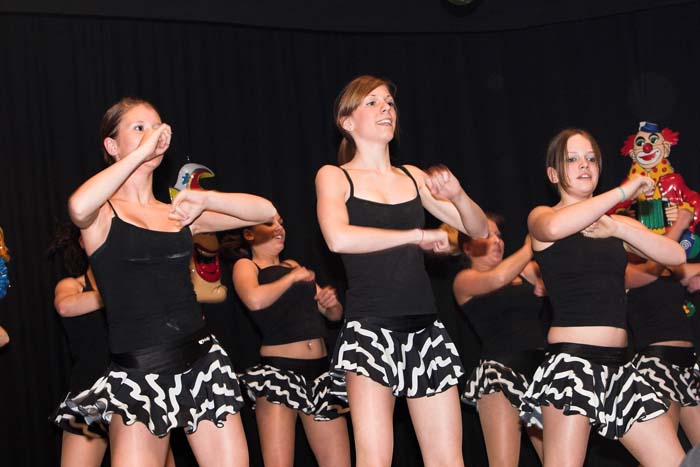 fues_revue2006030040