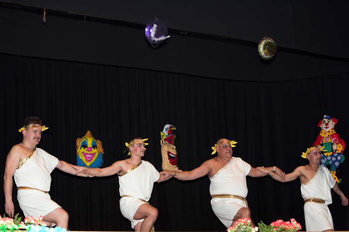 fues_revue2006030059