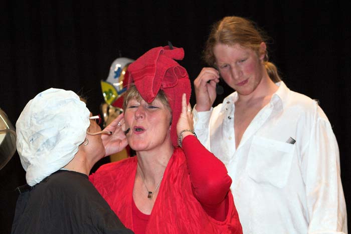 fues_revue2006030070