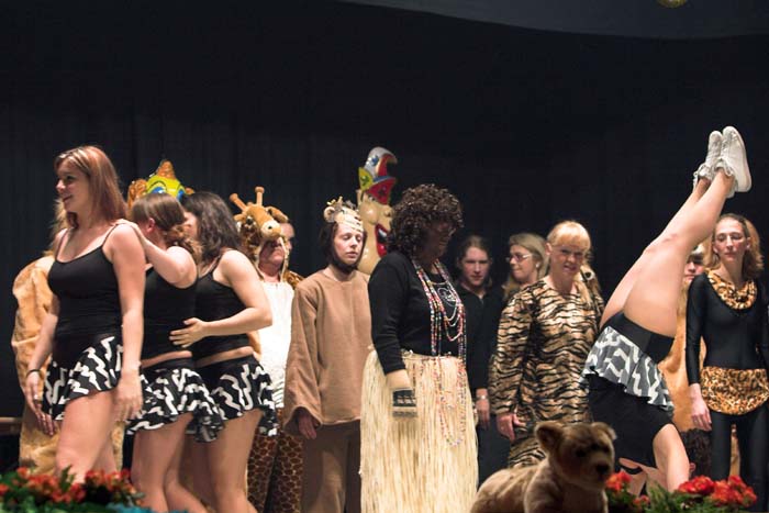 fues_revue2006030116