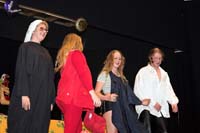 fues_revue2006030073