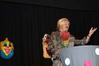 fues_revue2006030100