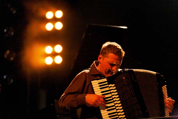 giladatzmon200603017