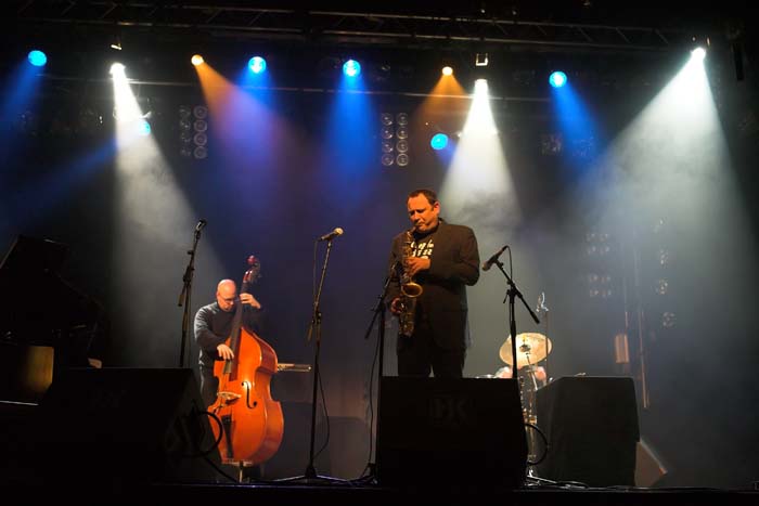 giladatzmon200603038d