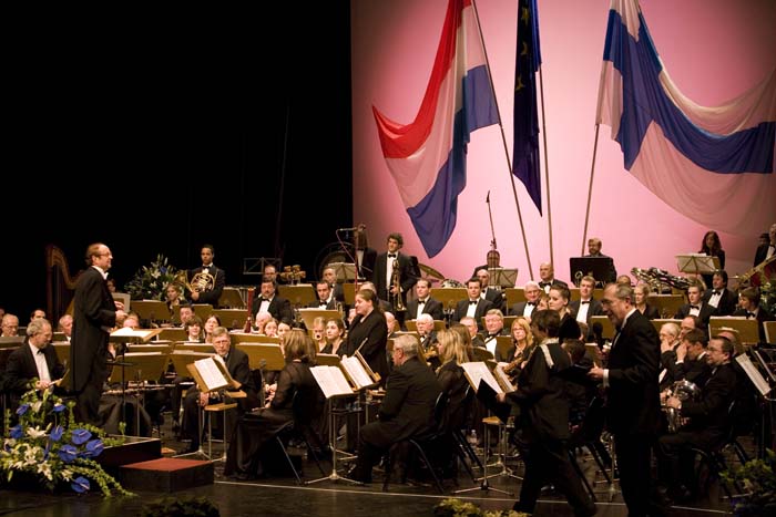 hommagefinlande200611061