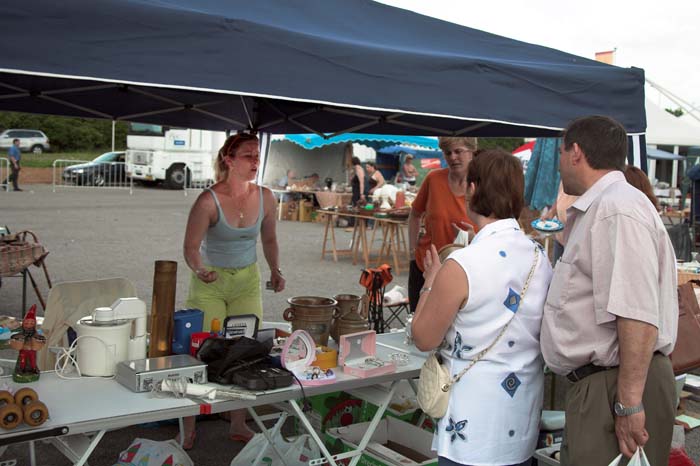 marchepuces200606032