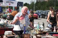 marchepuces200606027