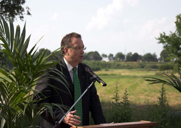 pavillonsouvert200607007