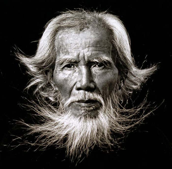 HoangTrung Thuy-182-1-2