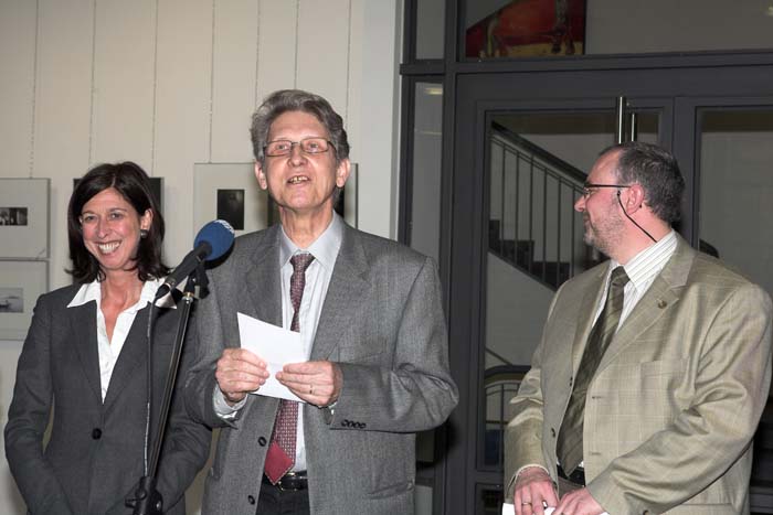 salonmondial200604002