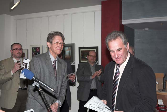 salonmondial200604021