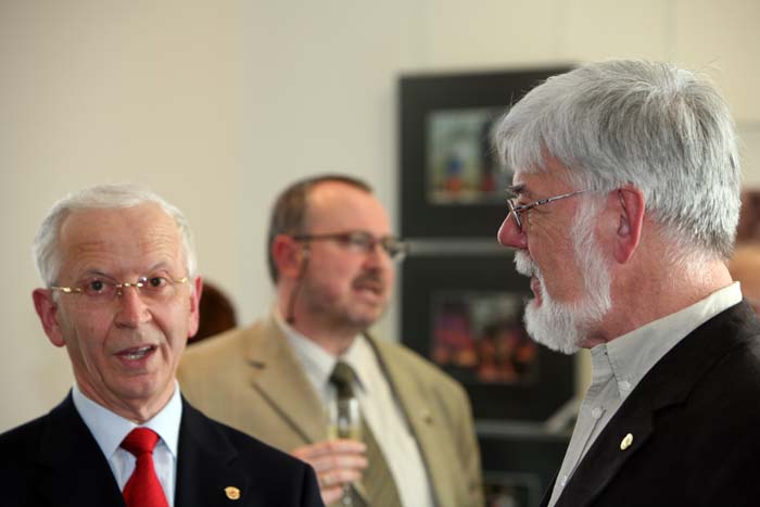 salonmondial200604028