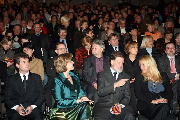 showducentenaire200601001c