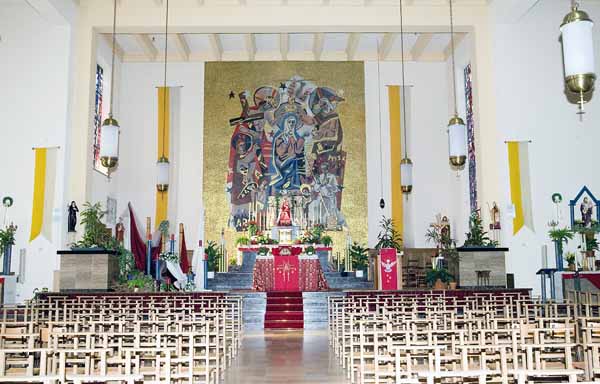 Eglise Lallange 2004 05 003