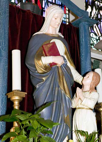 Eglise Lallange 2004 05 009