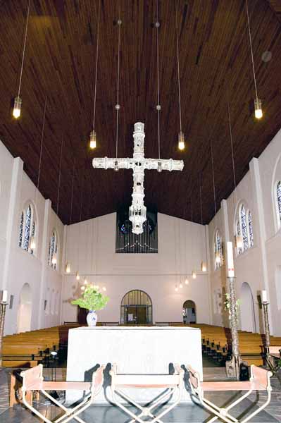 Eglise St Henri 2004 05 013