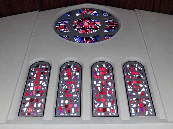 Eglise St Henri 2004 05 017