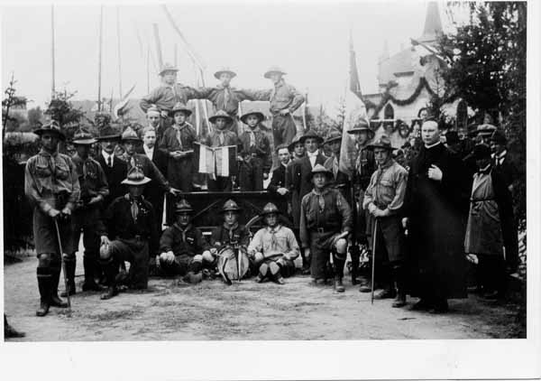 chapelle italienne 1923 01 scouts it