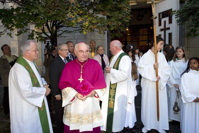 sacrecoeur75anniv200709004