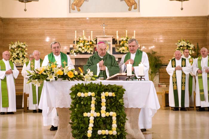 sacrecoeur75anniv200709025