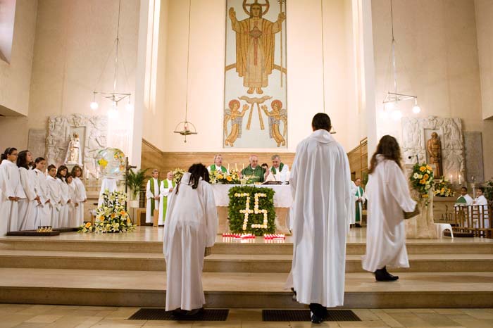 sacrecoeur75anniv200709054