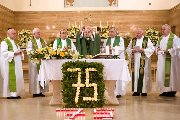sacrecoeur75anniv200709061