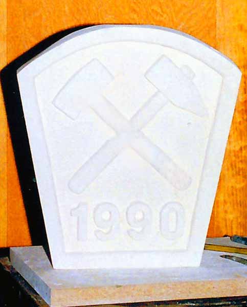 allamanowilly sculpture musee neufchef 1990