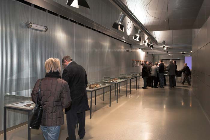 eisenindustrielux200601003