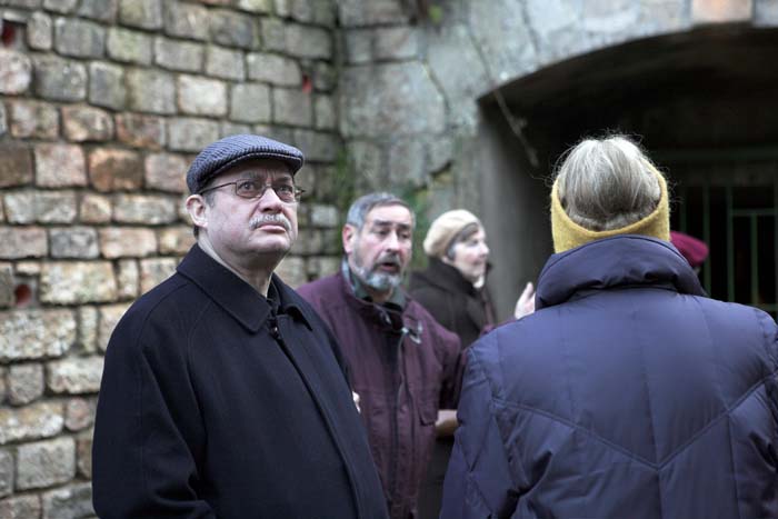 amishistoire200512010