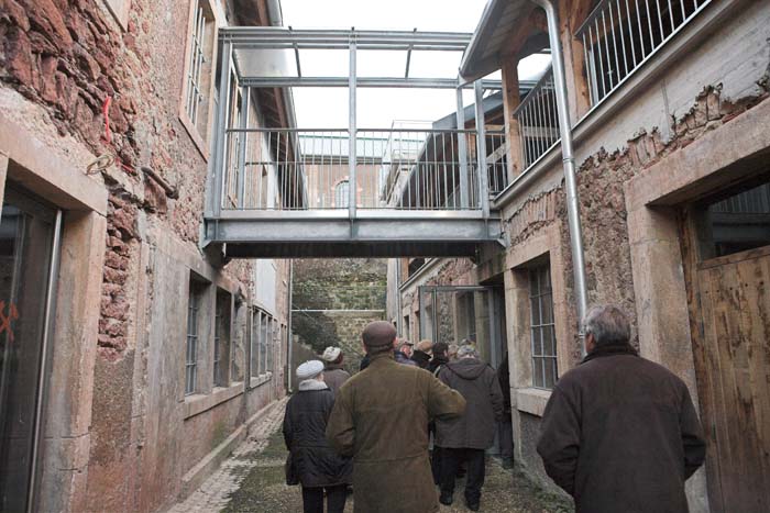 amishistoire200512019