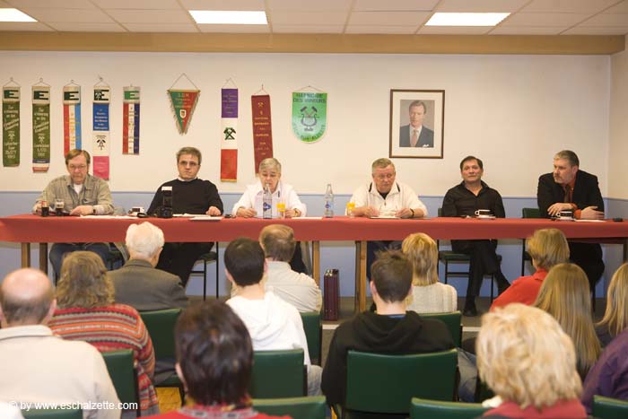 20080222biergarbechtermusekassgen001