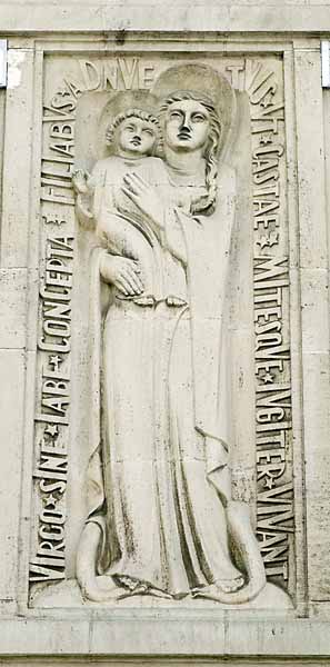 Grand rue 2004 05 001